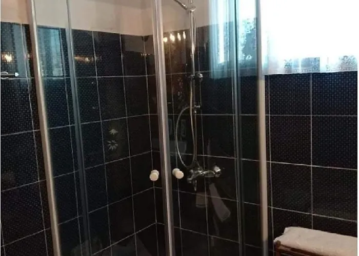 Fey's House Waterfront - בית נופש *