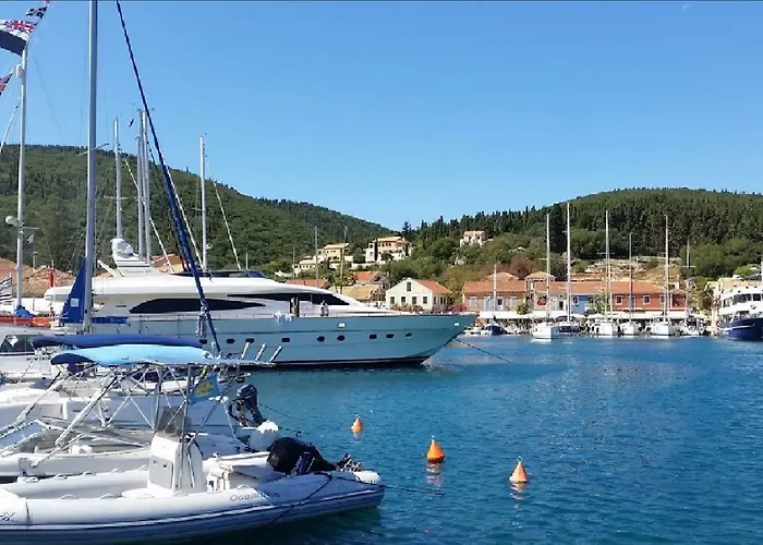 Fey's House Waterfront - בית נופש פיסקרדו