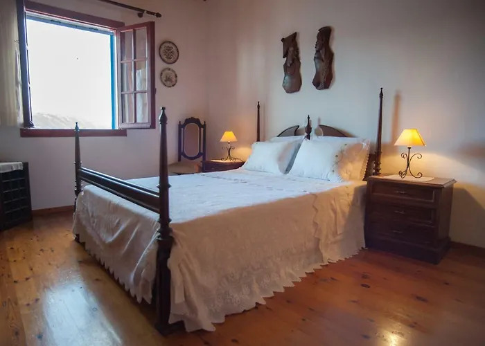 Fey's House Waterfront - Fiskardo